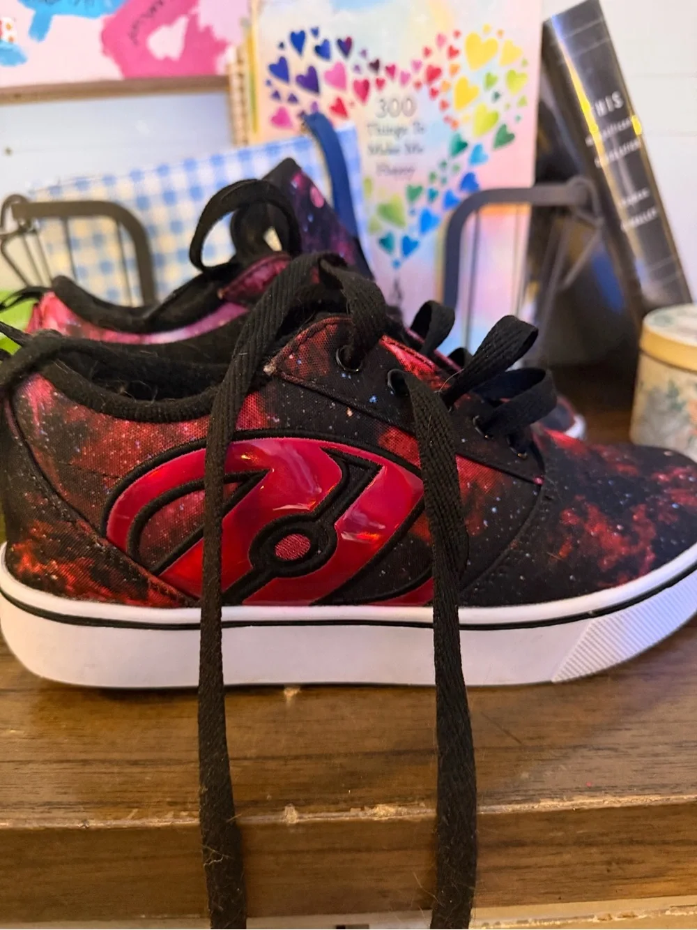 Heelys Kids Galaxy-Print Sneakers in Black and Red